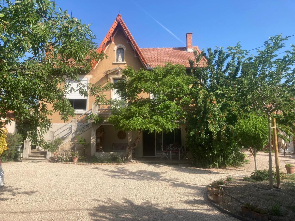 Chez Zabou Apartment Карпентра Екстериор снимка