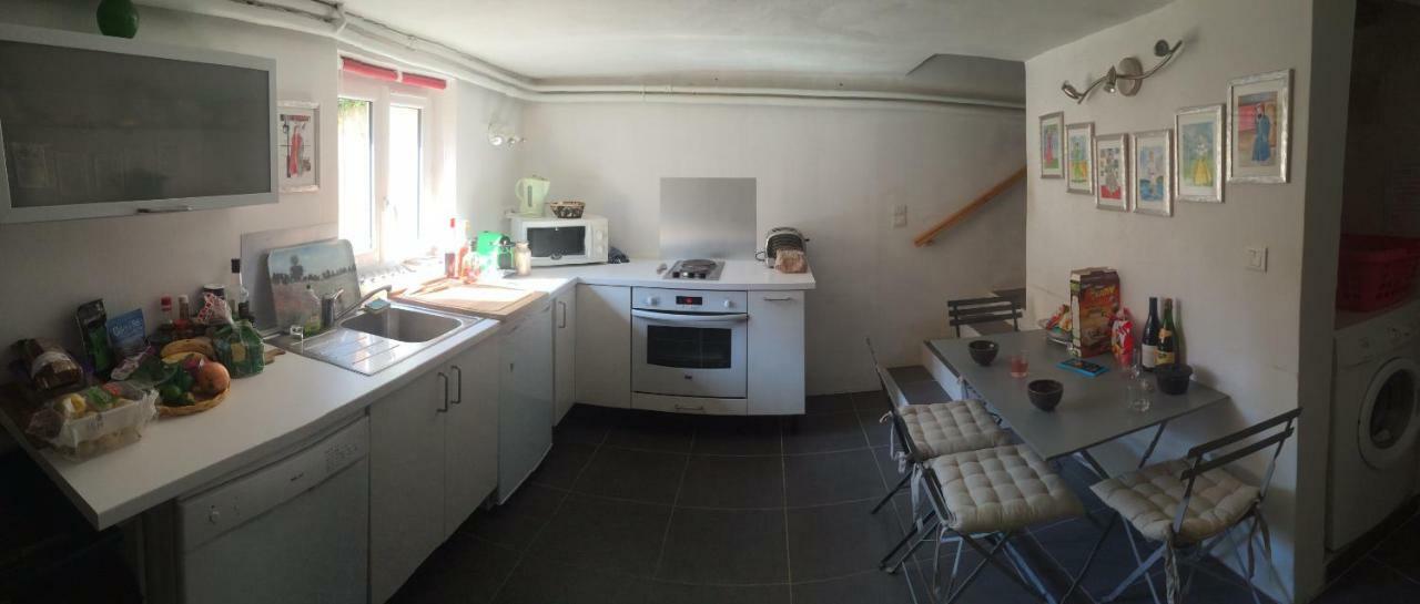 Chez Zabou Apartment Карпентра Екстериор снимка